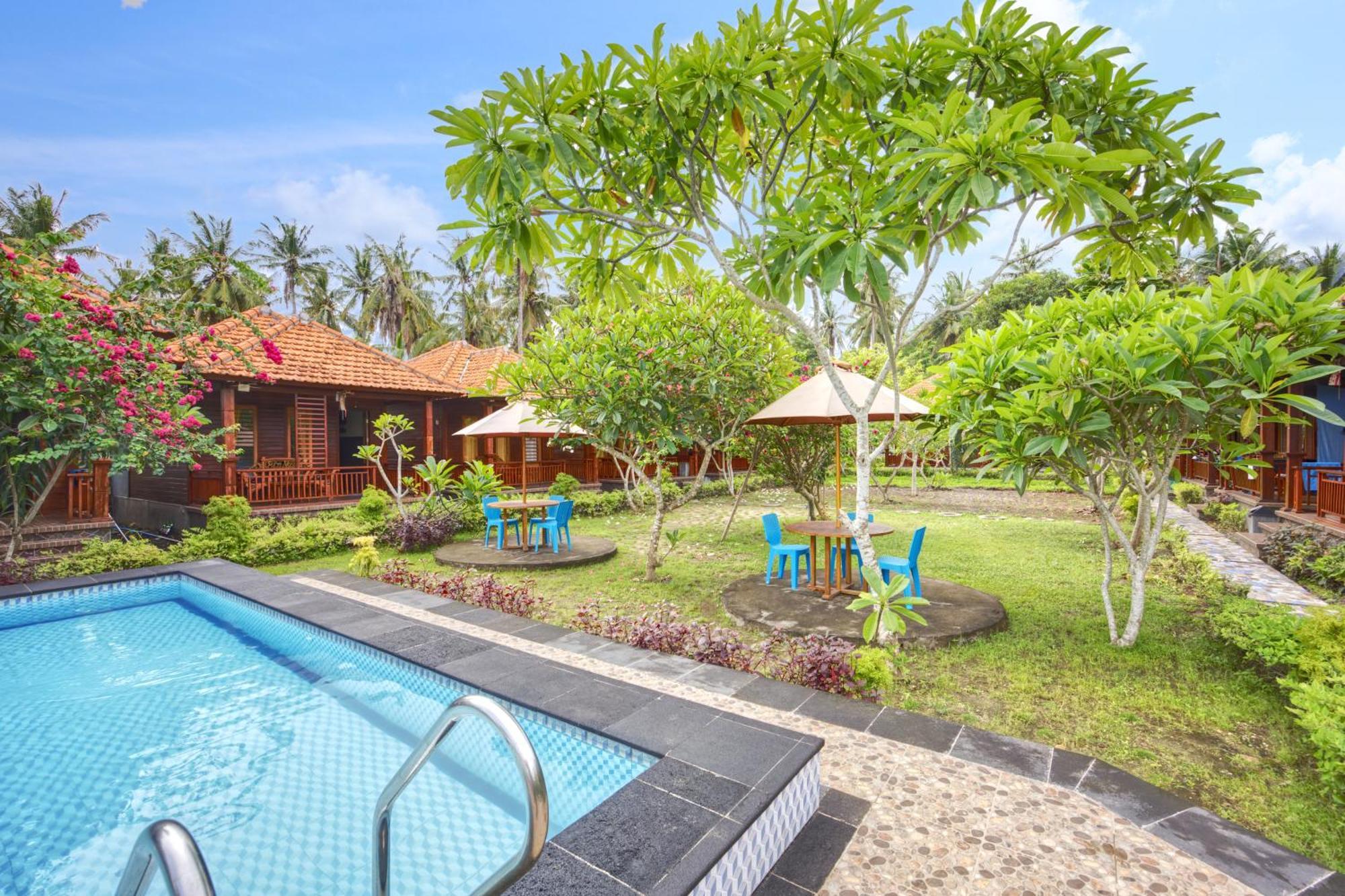 Putri Nusa Beach Ped Exterior foto