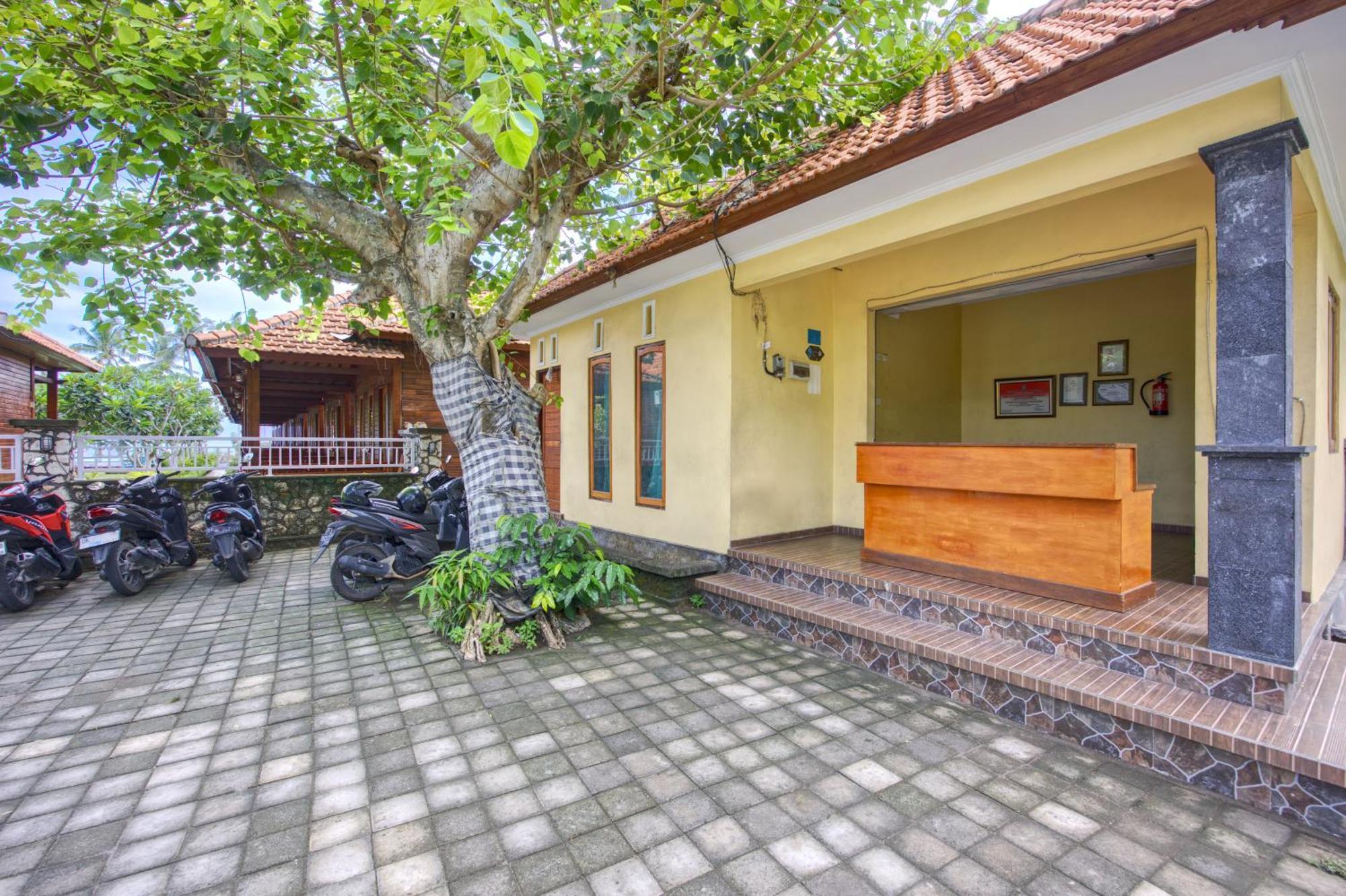 Putri Nusa Beach Ped Exterior foto